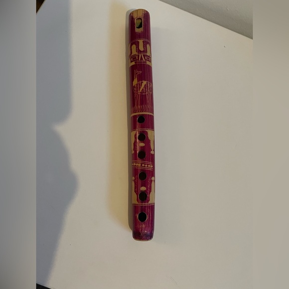 Vintage Hand carved 10” Bolivian Flute - Picture 2 of 9